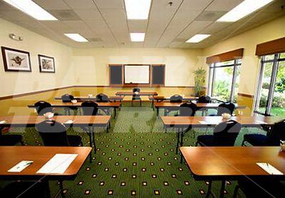 почивка в Courtyard by Marriott Fort Lauderdale East