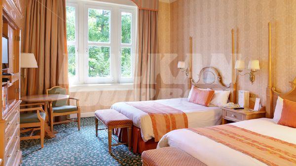 почивка в Disneyland Hotel