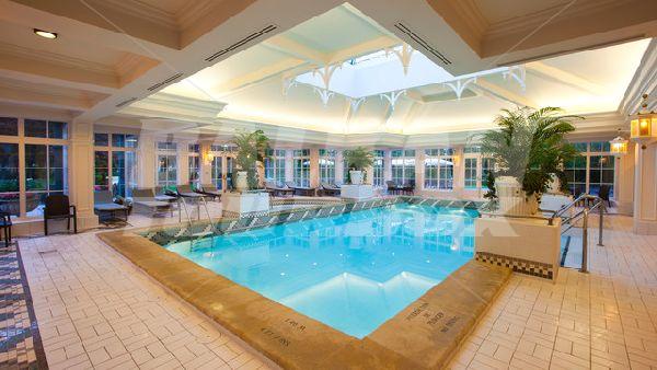 почивка в Disneyland Hotel