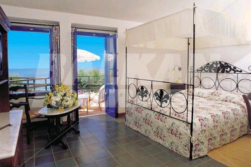 holiday in Creta Maris Beach Resort