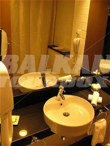 почивка в Crowne Plaza Jerusalem