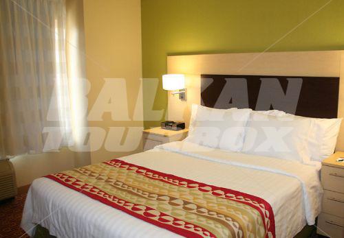 почивка в TownePlace Suites by Marriott Tulsa Broken Arrow
