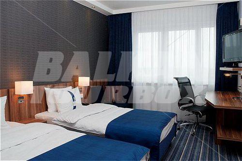 почивка в Holiday Inn Express Bremen Airport