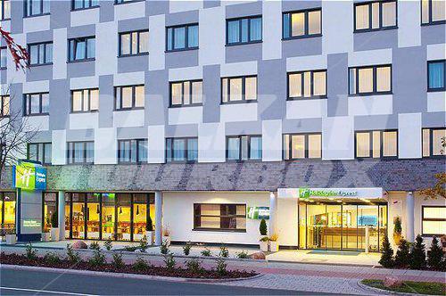 почивка в Holiday Inn Express Bremen Airport
