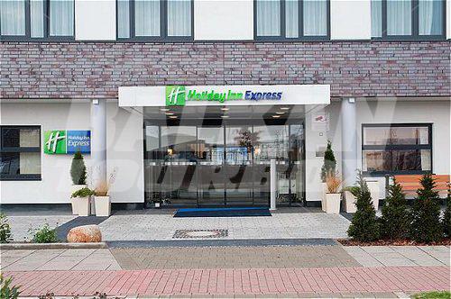 почивка в Holiday Inn Express Bremen Airport