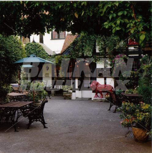 почивка в Best Western Red Lion