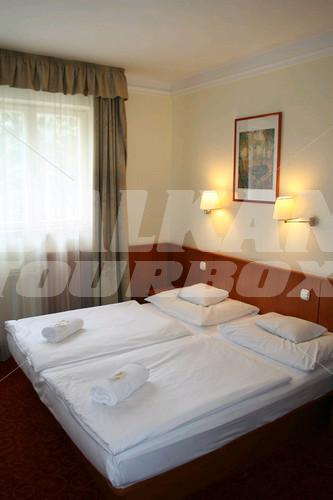 почивка в Korona Pension / Korona Panzio/