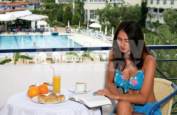 почивка в Tresor Sousouras