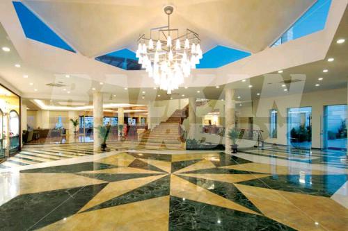 holiday in Pilot Beach Resort