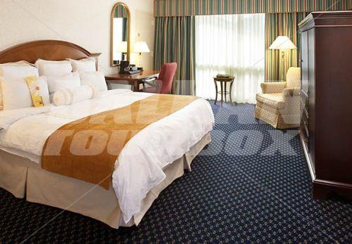 почивка в St. Louis Airport Marriott
