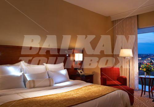 почивка в St. Louis Airport Marriott