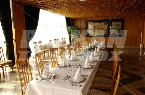 holiday in I Hotel