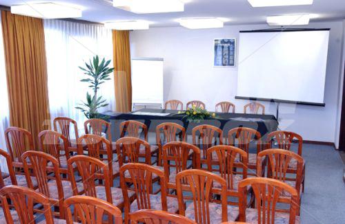 holiday in I Hotel