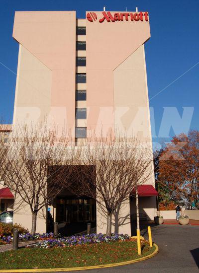 почивка в New York LaGuardia Airport Marriott