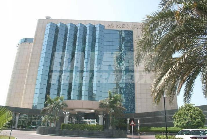 почивка в Le Meridien Mina Seyahi
