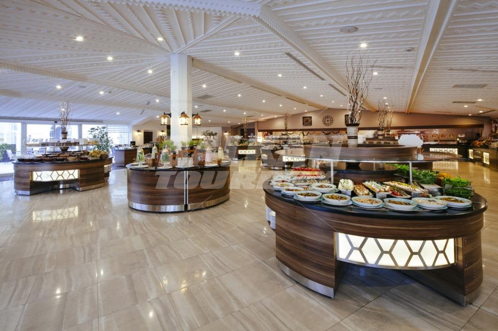почивка в Selectum Family Resort - ex. Letoonia Golf