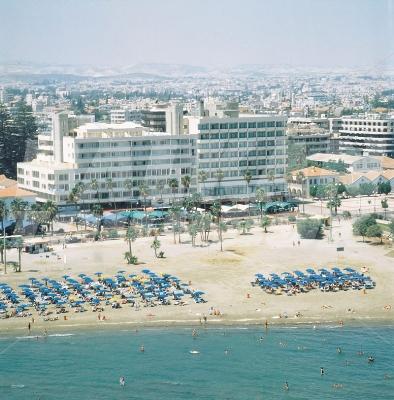 holiday in  Sun Hall