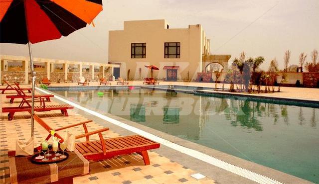 holiday in  Cambay Golf Resort Jamdoli