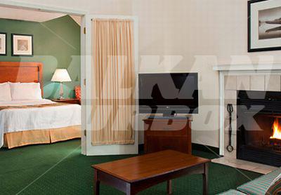 почивка в Residence Inn by Marriott Kansas City Downtown/Union Hill