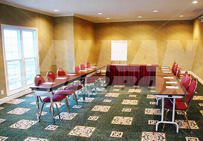 почивка в Residence Inn by Marriott Kansas City Downtown/Union Hill