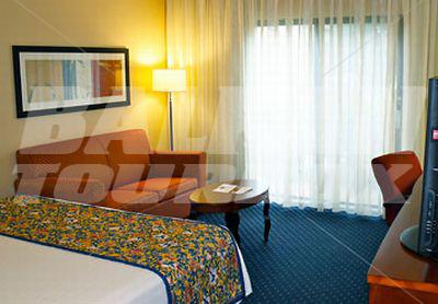 почивка в Courtyard by Marriott Miami Airport West/Doral