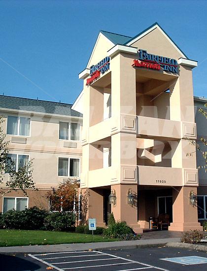 почивка в Fairfield Inn by Marriott Portland Airport