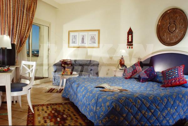 holiday in Tia Heights Makadi Bay