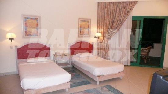holiday in Tia Heights Makadi Bay