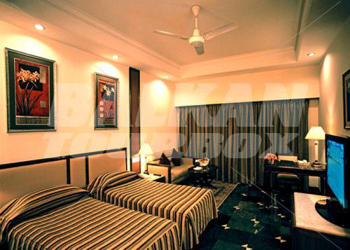 holiday in Mansingh Palace