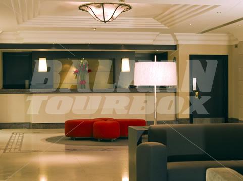 почивка в NH Harrington Hall