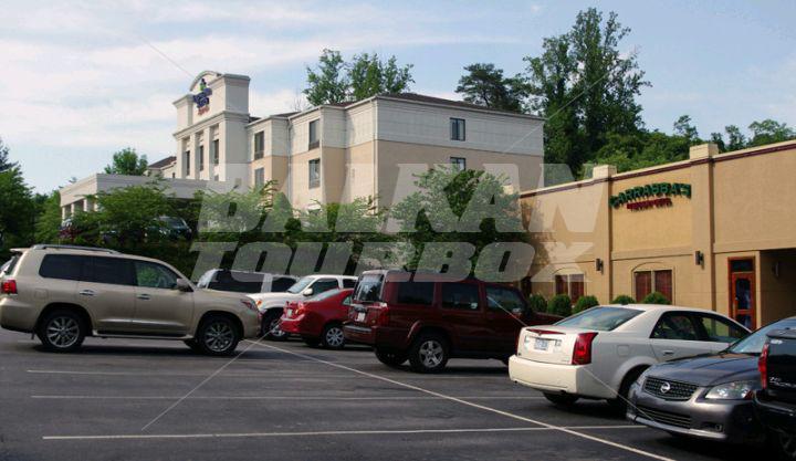 почивка в  SpringHill Suites by Marriott Asheville