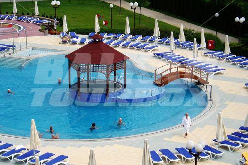 holiday in Ajda