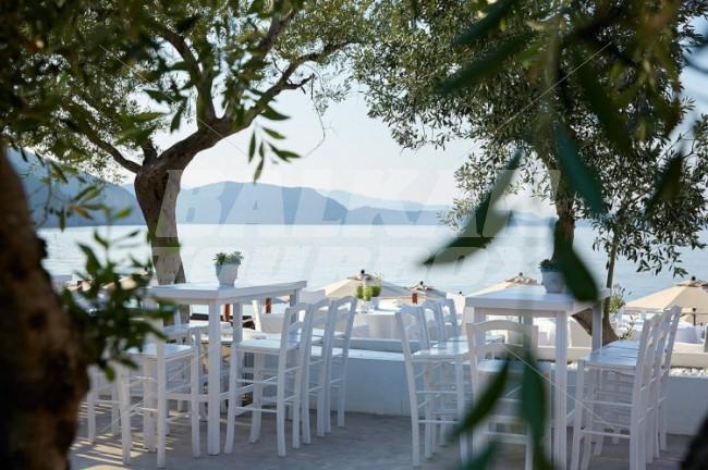 holiday in Lichnos Beach Hotel and Suites