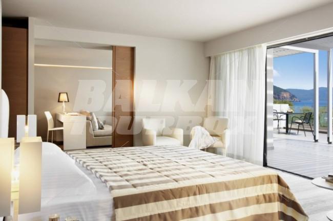 holiday in Lichnos Beach Hotel and Suites