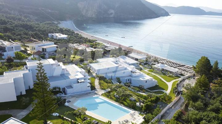 holiday in Lichnos Beach Hotel and Suites