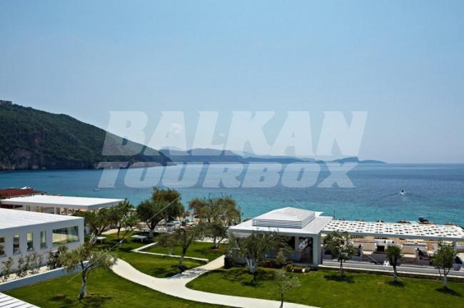 holiday in Lichnos Beach Hotel and Suites