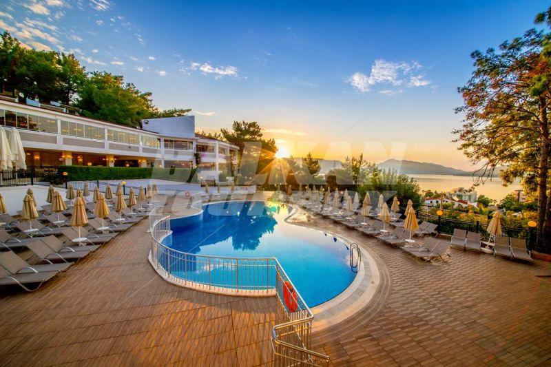 почивка в Ideal Panorama