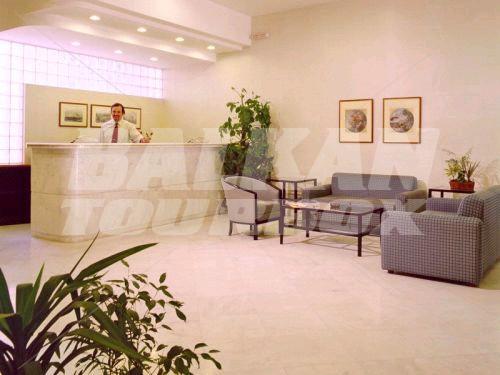 holiday in Jason Inn