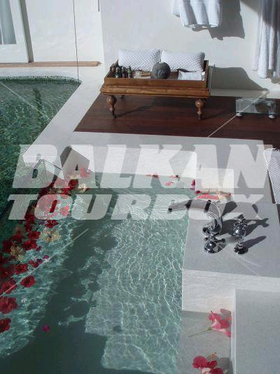 почивка в Naladhu Maldives