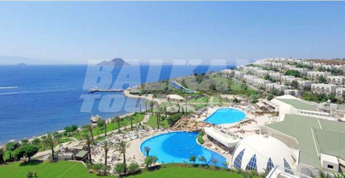 почивка в Yasmin Resort